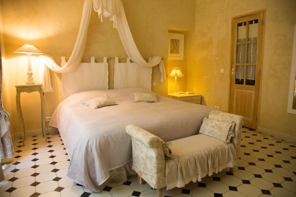 Aurenjo Couette-café 3*